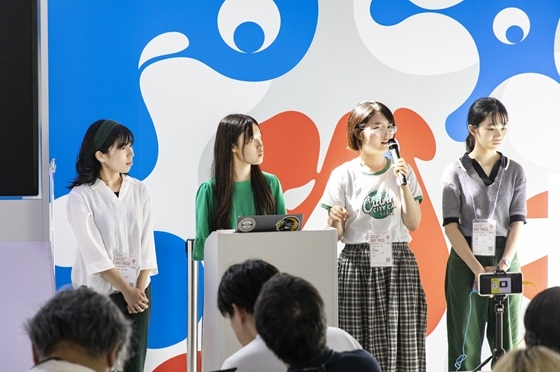 ワクワクの森チームの発表の様子