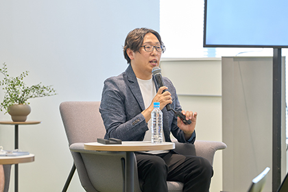講演する松坂孝紀さん