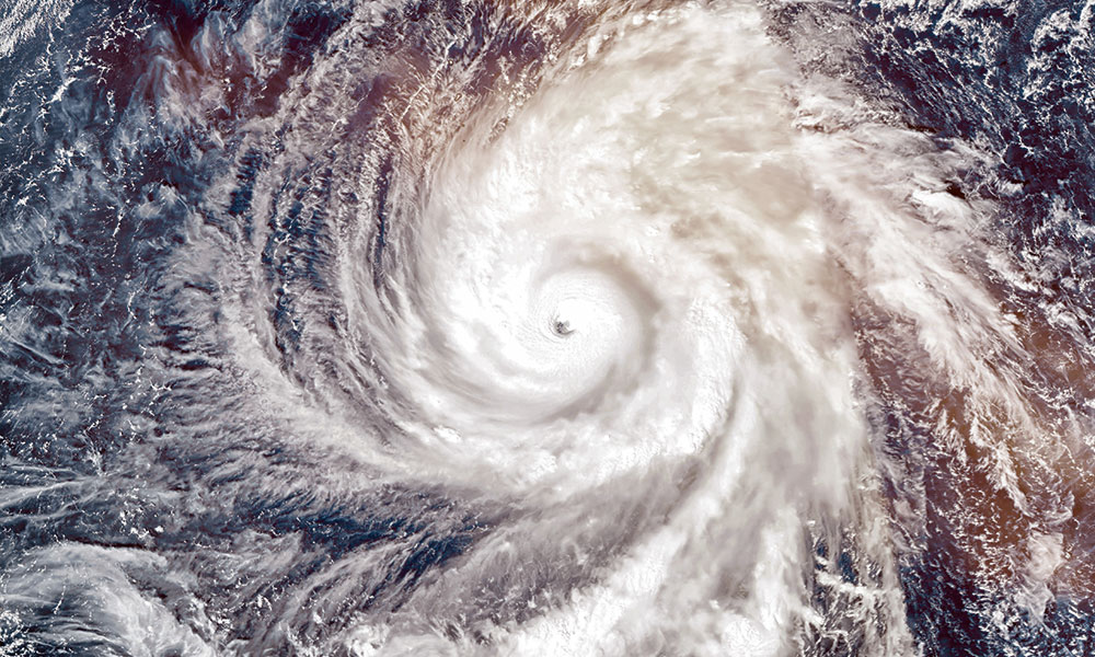 衛星から見た台風の目